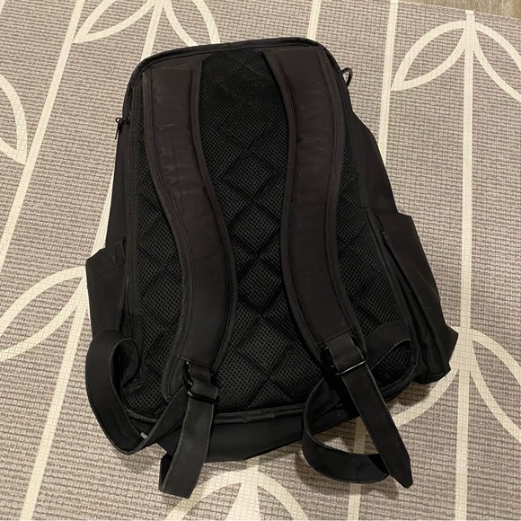 JuJuBe BE RIGHT BACK - BLACK OUT - Picture 7 of 12